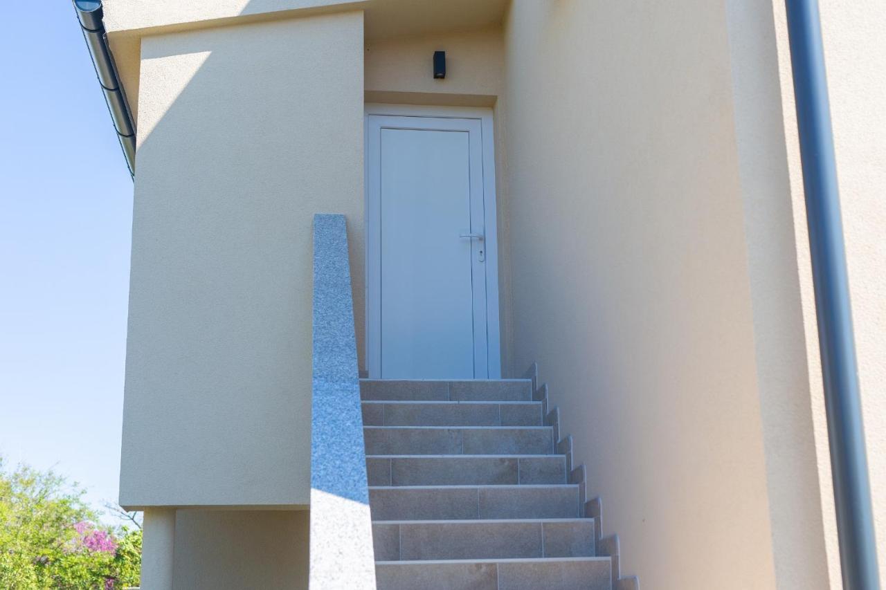 Seascape Apartment Krk Town Luaran gambar